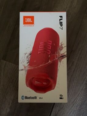 JBL Flip 7 Waterproof Bluetooth Speaker - Red
